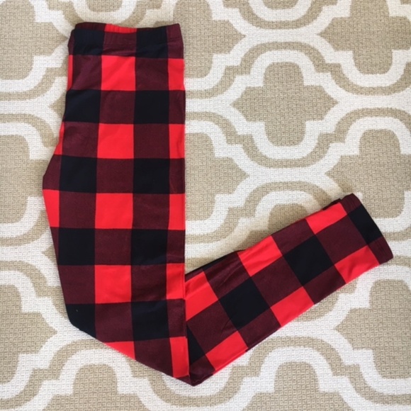 Fashionomics Pants - Available Until 1/12 🎁 Buffalo Check Leggings